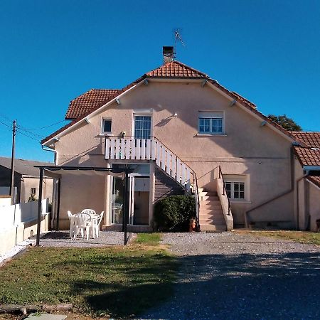 Appartement Calme En Pleine Campagne Malaussanne Buitenkant foto